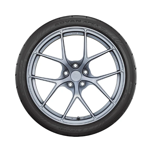 22540R19 Yokohama Advan Apex V601